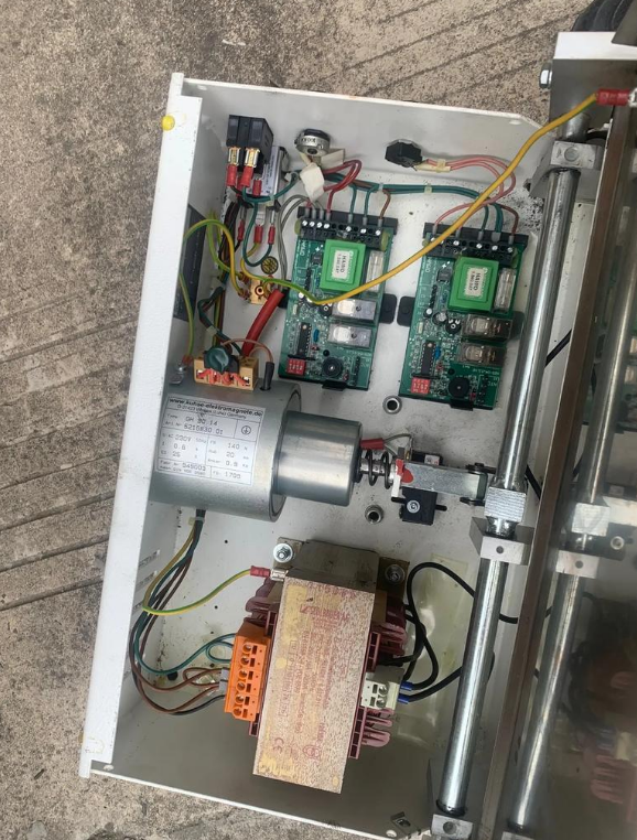 超聲波傳感器電路圖解析(從原理到應用，全面了解超聲波技術)第1張