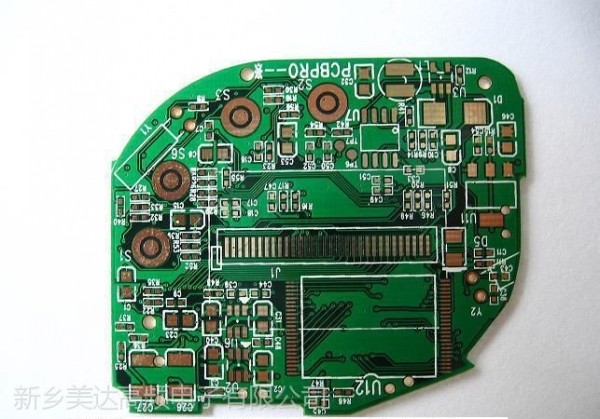 普通背板信號(hào)衰減快？華為供應(yīng)商用高頻復(fù)合材料！第1張