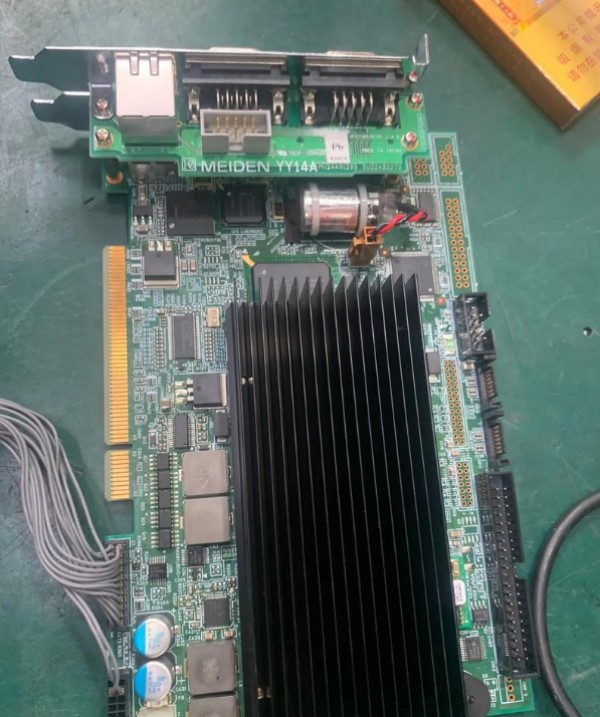 控制器線路板設(shè)置方法第1張-匯和電路 控制器線路板設(shè)置方法第1張