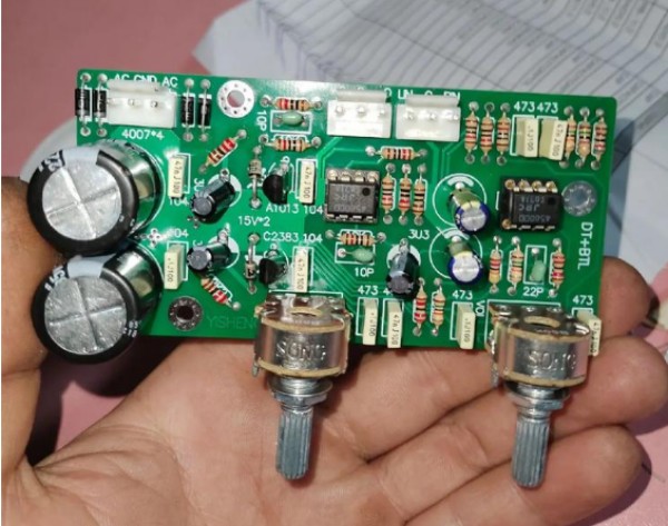 電路板廠家定制5大避坑指南！第4條坑哭中小企業(yè)！第1張